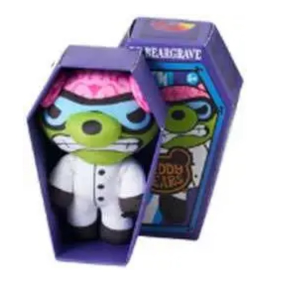 DEDDY BEARS Dr Beargrave. Lil’ Coffin Dodgers. NWT. NIB. Series 3. - Picture 6 of 6